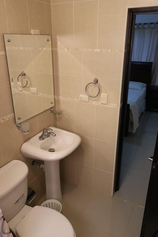 Apartamento Amueblado Amplio Tranquilo Privado Como Tu Lo Mereces Santiago De Los Caballeros Kültér fotó
