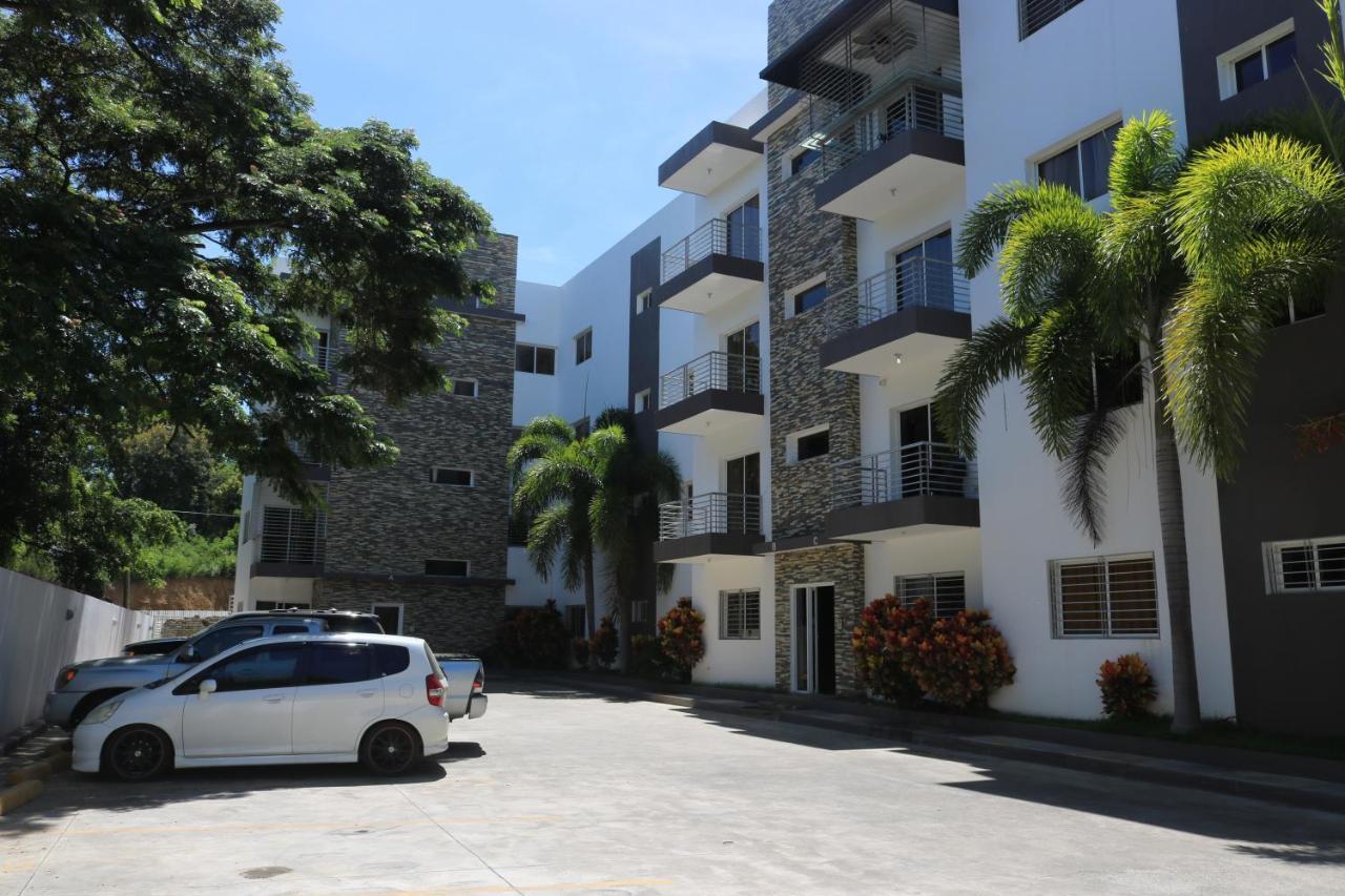 Apartamento Amueblado Amplio Tranquilo Privado Como Tu Lo Mereces Santiago De Los Caballeros Kültér fotó