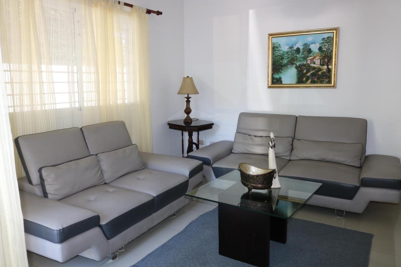 Apartamento Amueblado Amplio Tranquilo Privado Como Tu Lo Mereces Santiago De Los Caballeros Kültér fotó